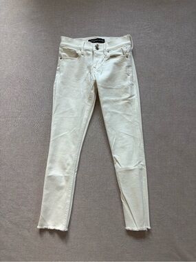 Express vintage white cropped jeans.